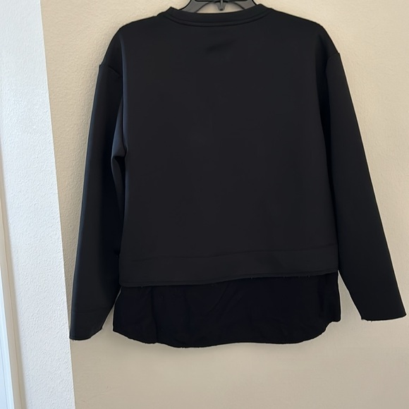 Fun DKNY sweatshirt - Picture 6 of 6